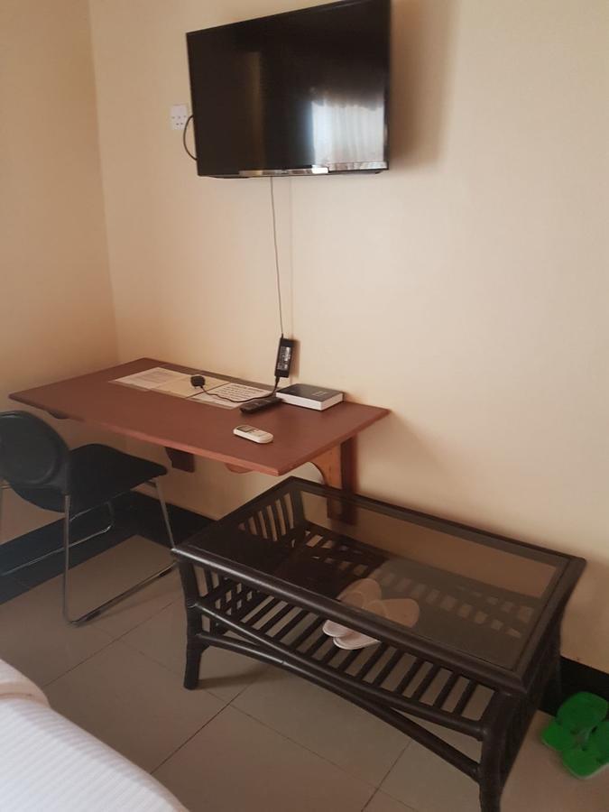 Ceamo Prestige Lodge Lodwar Exterior foto